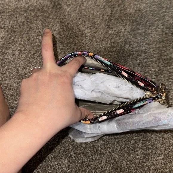 Brahmin Bag Muti Colors - Picture 5 of 6